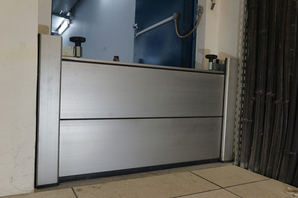 batardeau-inondation-aluminium-porte