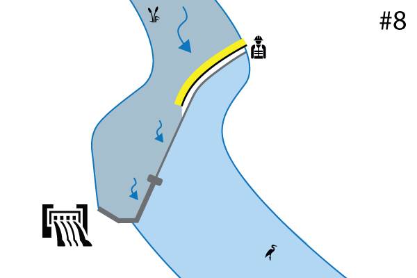 Elastyczne grodzice Water-Gate ©. Schemat instalacji na progu rzeki | Przelew. Przypadek 7